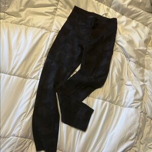 Black Lululemon Camouflage Leggings